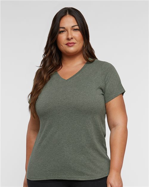 LAT 3817 Women's Curvy Collection Fine Jersey V-Neck Tee